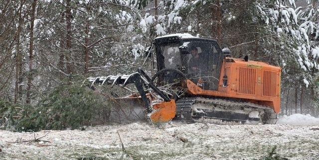 Услуги гусеничного с широкой гусянкой мульчера Армавир