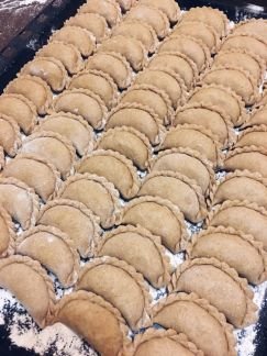 Вареники домашние из ц/з муки  - купить на сайте объявлений Краснодар онлайн
