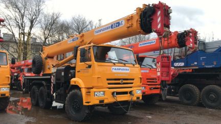Услуги автокрана 6х6 25тн.,33м.,35тн.49м  Армавир