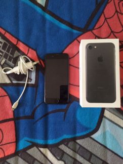 iPhone 7  - купить на сайте объявлений Армавир онлайн