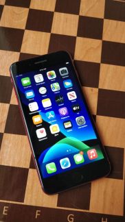 Телефон iPhone 8 Plus Red  - купить на сайте объявлений Армавир онлайн
