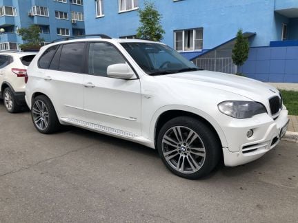 Прокат, аренда audi Q7  Армавир