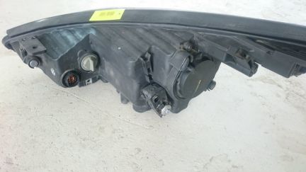 Фара правая ай икс 35 2010-2015 галоген  - купить на сайте объявлений Армавир онлайн