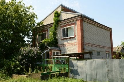 Дом 170 м кв. на участке 10 сот.  - купить на сайте объявлений Армавир онлайн