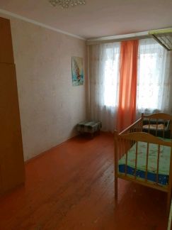 Сдам 3х-комнатную квартиру, 56 м кв., 1/5 эт.  Армавир