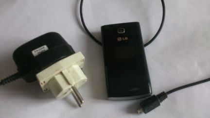 Телефон LG 133  Армавир