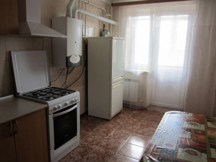 Сдам 1-комнатную квартиру, 48 м кв., 3/4 эт.  - купить на сайте объявлений Армавир онлайн