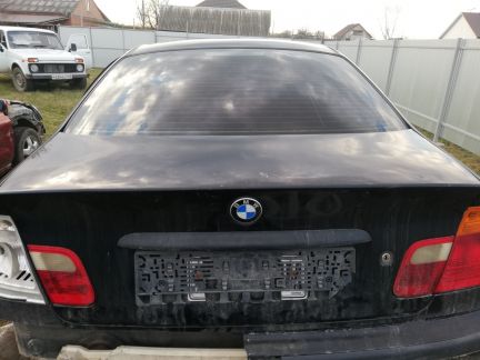 BMW Е 46 седан крышка багажника  Армавир