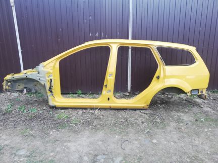 Боковина левая Ford Focus 2 универсал  Армавир