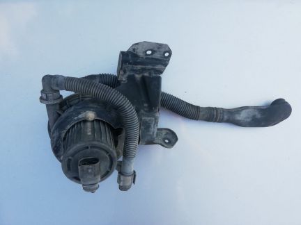 Насос воздушный Volkswagen Passat B5+  Армавир