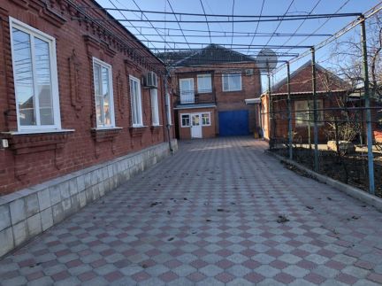 Дом 110 м кв. на участке 8 сот.  - купить на сайте объявлений Армавир онлайн