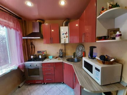 Продам 3х-комнатную квартиру, 70 м кв., 3/5 эт.  Армавир