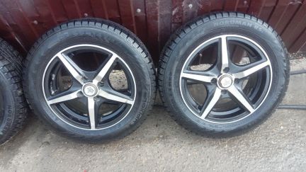 Titan r14 4/98 6j et35  - купить на сайте объявлений Армавир онлайн