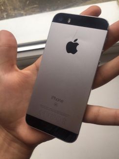 iPhone Se 32Gb  Армавир