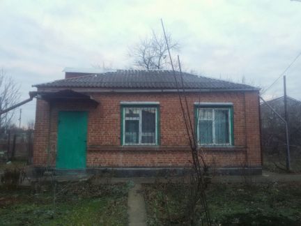 Дом 28 м кв. на участке 6 сот.  - купить на сайте объявлений Армавир онлайн