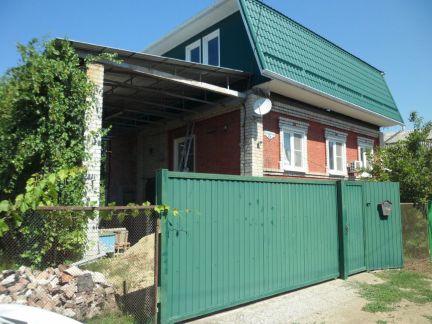Дом 245 м кв. на участке 19 сот.  - купить на сайте объявлений Армавир онлайн