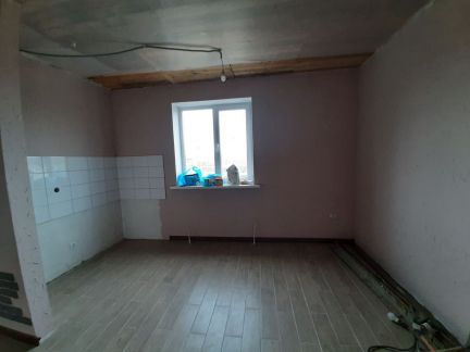 Дом 90 м кв. на участке 2.5 сот.  Армавир