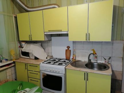 Дом 60 м кв. на участке 6 сот.  Армавир