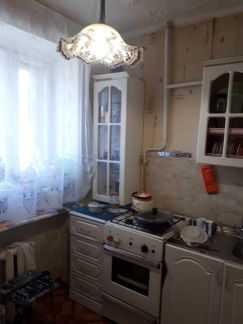 Продаю 2х комнатную квартиру, 50 м кв., 2/9 эт.  Армавир