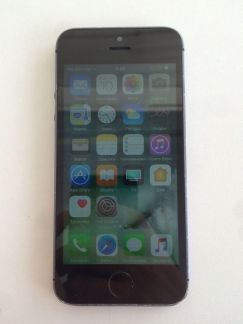 Телефон iPhone 5  - купить на сайте объявлений Армавир онлайн