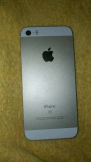 Телефон iPhone se 32  Армавир