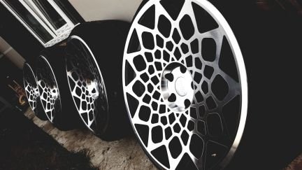 Литые диски Radi8 модель r8b12 R19, 5*112, 10J  - купить на сайте объявлений Армавир онлайн