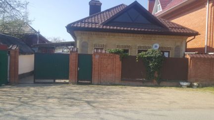 Дом 180 м кв. на участке 4 сот.  - купить на сайте объявлений Армавир онлайн