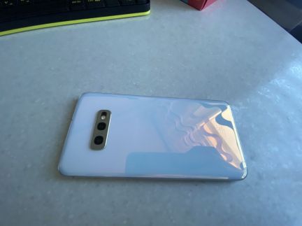 SAMSUNG s10e 128 gb  - купить на сайте объявлений Армавир онлайн