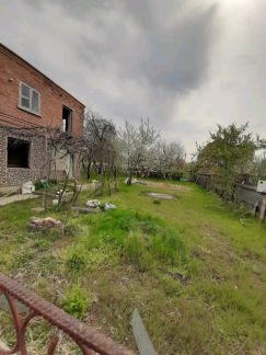 Дача 60 м кв. на участке 5 сот.  Армавир