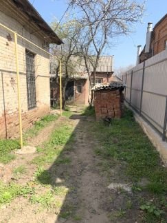 Дом 30 м кв. на участке 4 сот.  - купить на сайте объявлений Армавир онлайн