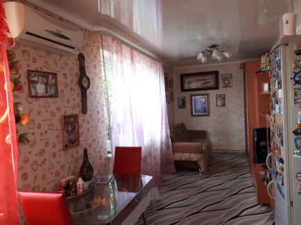Продаю 2х комнатную квартиру, 45 м кв., 5/5 эт.  Армавир