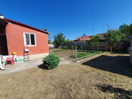 Дом 70 м кв. на участке 6 сот.  - купить на сайте объявлений Армавир онлайн