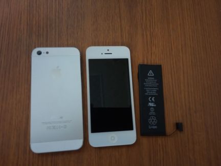 Телефон iPhone 5 запчасти  Армавир