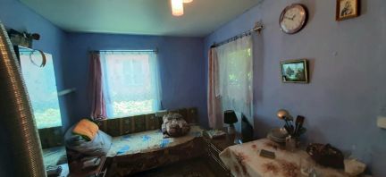 Дом 50 м кв. на участке 6 сот.  Армавир