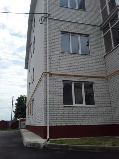 Продается 1-комнатная квартира, 51.1 м кв., 1/4 эт.  - купить на сайте объявлений Армавир онлайн