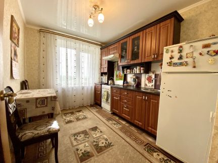 Продам 3х-комнатную квартиру, 62 м кв., 6/9 эт.  - купить на сайте объявлений Армавир онлайн