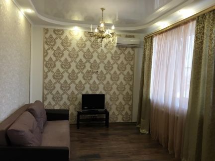 Сдам 1-комнатную квартиру, 40 м кв., 3/9 эт.  - купить на сайте объявлений Армавир онлайн