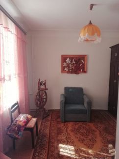 Продам 3х-комнатную квартиру, 60 м кв., 1/2 эт.  Армавир