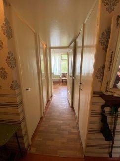 Продаю 2х комнатную квартиру, 52 м кв., 4/5 эт.  Армавир