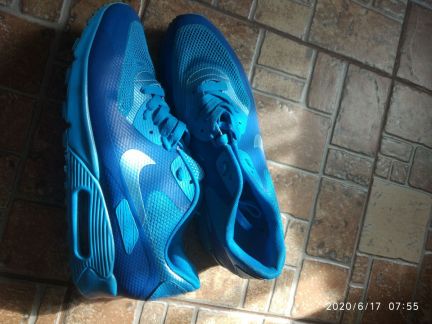 Кроссовки nike air MAX  - купить на сайте объявлений Армавир онлайн