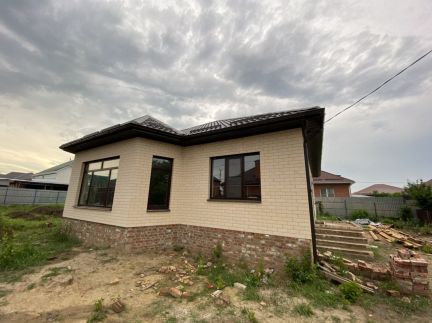 Дом 100 м кв. на участке 5 сот.  - купить на сайте объявлений Армавир онлайн