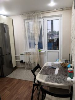 Продается 1-комнатная квартира, 35 м кв., 4/10 эт.  Армавир